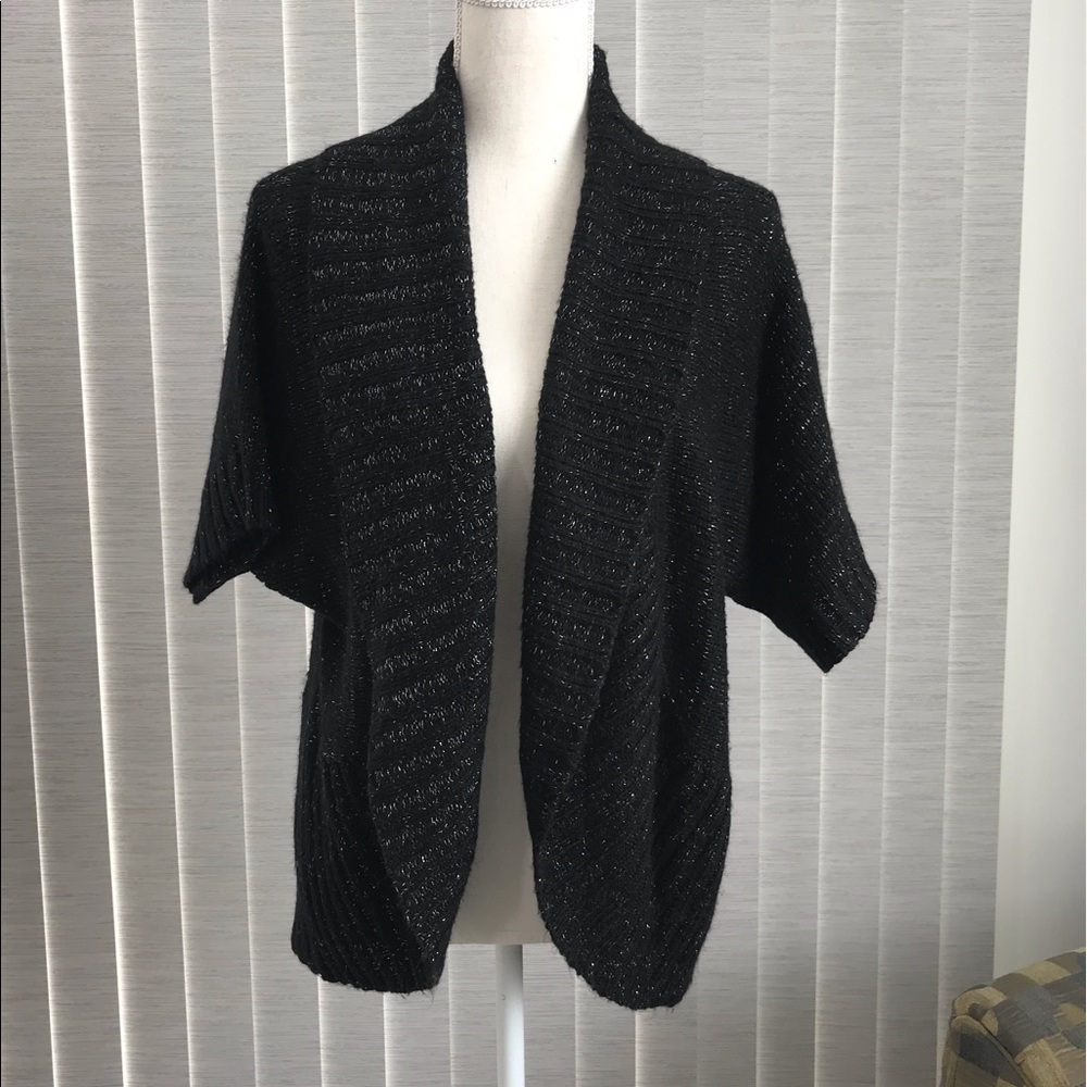 Black Speckled Short Sleeve Sweater